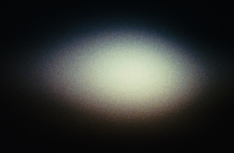 Filmbox grain distributed across a bright tonal gradient